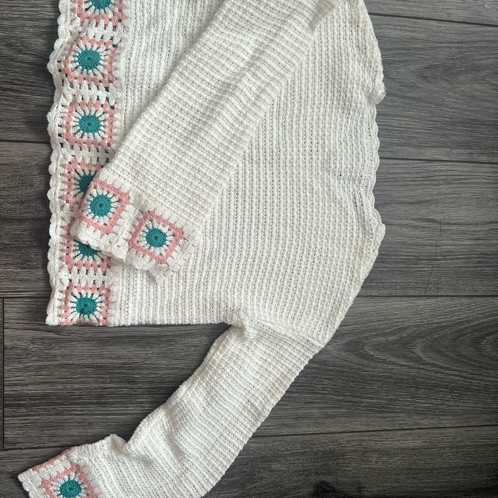 Sincerely Jules Cream and Pink Crochet top